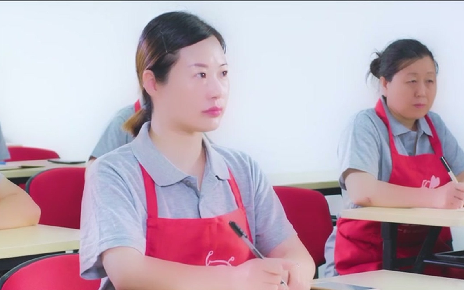 苏州蜜蜂在家家政总部近2000㎡培训办公场地实景